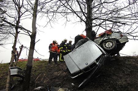 ALORS LES POMPIERS ON DECORE LE SAPIN DE NO�L AVANT L'HEURE ?